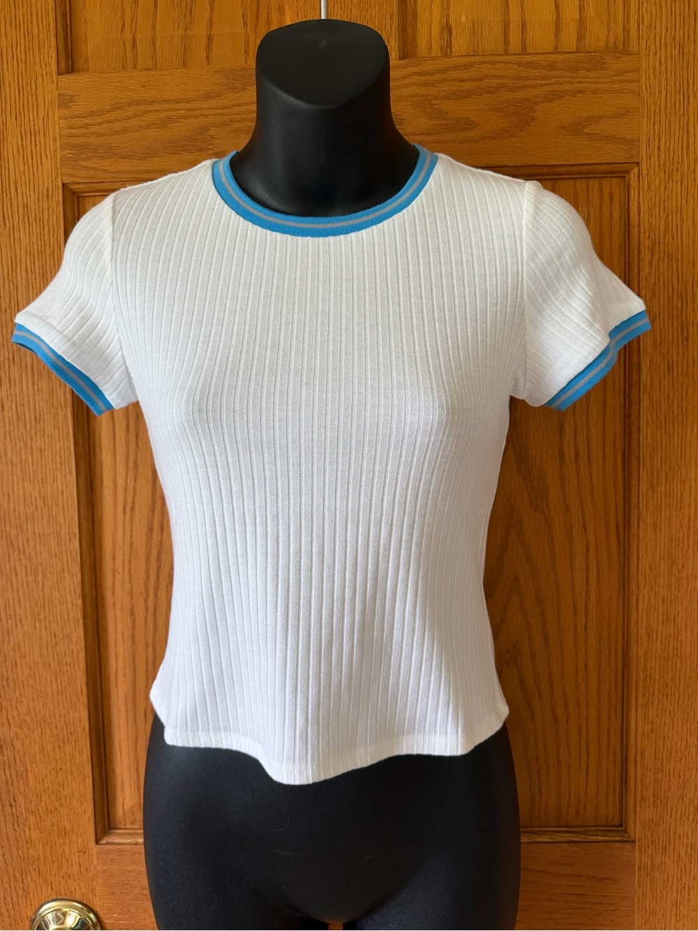 Forever 21 White Ribbed Short Sleeve Top with Blue Trim